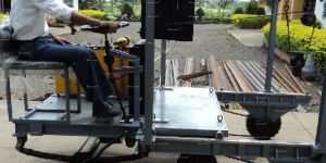 BATTERY OPERATED MOBILE HOIST