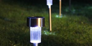 Solar Garden Light