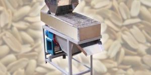 Peanut Full Peeling Machine