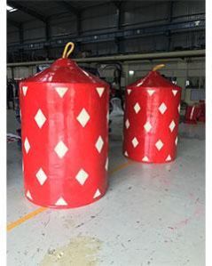 Criss Cross Coated Foam Pigs