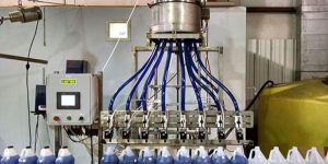 Liquid Filling Machine