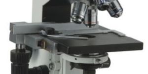 Trinocular Research Microscope