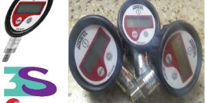 Winters Digital Pressure Gauge Model No DPG222R11