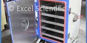 Vacuum Oven