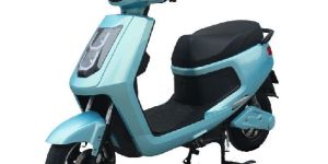 EVANKA Electric Scooter
