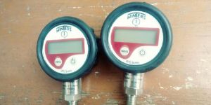 Winters Digital Pressure Gauge Model No DPG205R11