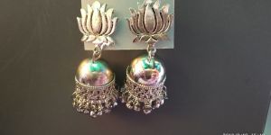 Oxidids Silver Earing Peacock (03)