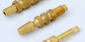 BRASS AUTO MOLDING INSERT