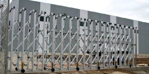 Rolling Retractable Gates