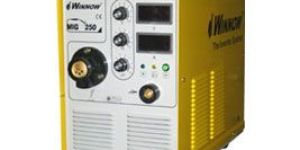 Vertical Injection Moulding Machine