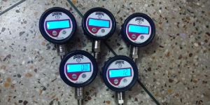 Winters Canada Digital Pressure Gauge DPG225