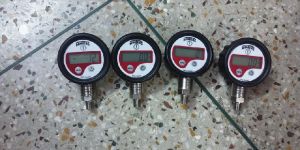 Winters Digital Pressure Gauge -1 To 10 bar