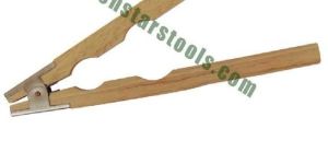 WOODEN RING HOLDING PLIERS