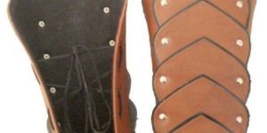 Warrior Hand Greaves