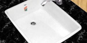 Lab Sink and Kitchen Sink