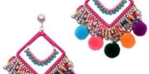 POMPOM EARRING