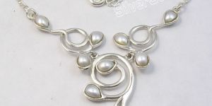 WATER PEARL Nice Designer Necklace