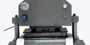 PUNCH AND DIE CUTTER PNEUMATIC CLAMPING