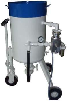 PORTABLE GRIT BLASTING MACHINE