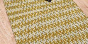White & Yellow Hand Tufted Cotton Plain Border Rugs