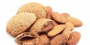 Kashmiri Kagzi Almonds