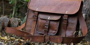 Znt Bags Unisex Leather Brown Messenger Bag