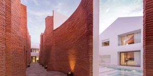 Agra Red Sandstone Wall Claddings