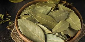 Whole Bay Leaf