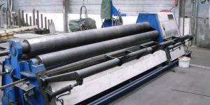 Semi-Automatic Plate Rolling Machine