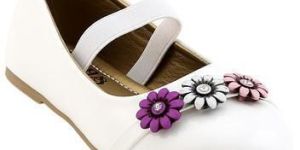 White Round Toe Bellies Flats