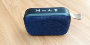 Blue Rectangular Bluetoooth Speaker