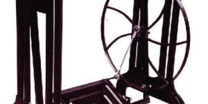 BR - DLX 1103 Sewing Machine Stand