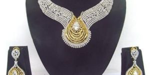 Polished American Diamond Necklace Set