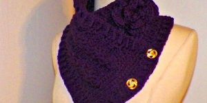 Ladies Crochet Scarf