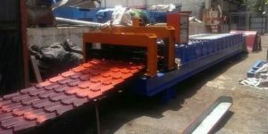 Roof Tile Forming Machine