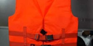 SWIMMING LIFE SAVING JACKET