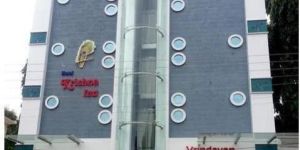 Natural Spider Bend Glass