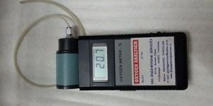 Oxygen Analyzer