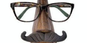 Wooden Spectacle Holder