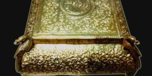 Peacock Handicraft Chowki