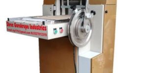 Cloth Cutting Machine