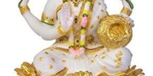 Marble Laxmi Maa Statue