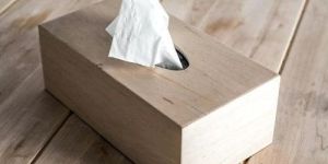 Wooden Tissue Holder