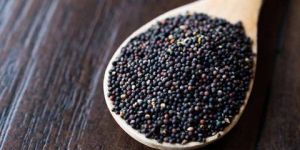 Raw Black Mustard Seeds