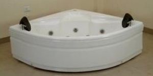 Ceramic Bathtub