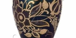 Flower Black Steel Brass Urns