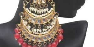 Women Red Kundan Earrings