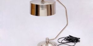 SHADE TABLE LAMP