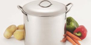 Stockpot with Dome Lid