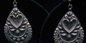 Ladies Silver Black Polish Earring